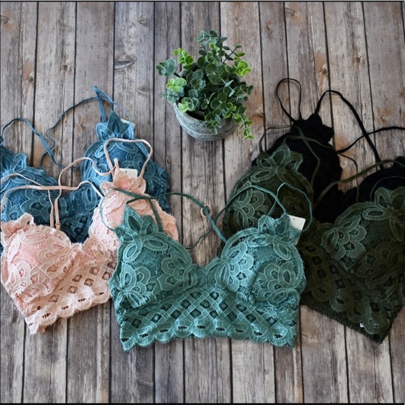 New Stacy Bralettes - Picture 1 of 3
